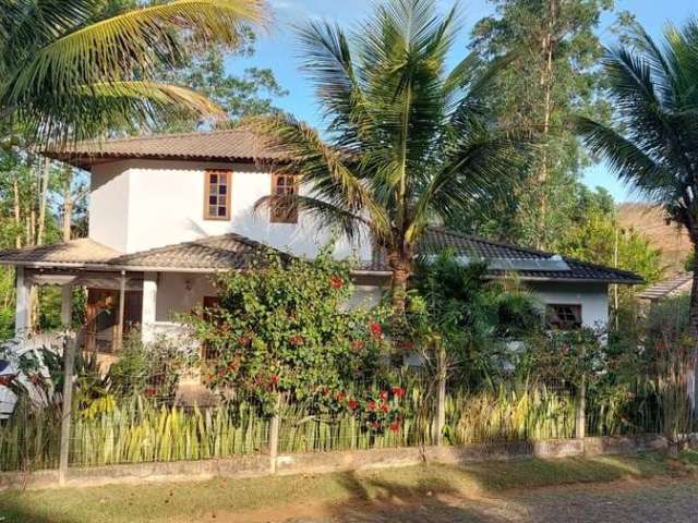 Casa em condomínio fechado à venda na Estrada Domingos Hungaro, Salvaterra, Juiz de Fora, 241 m2 por R$ 980.000