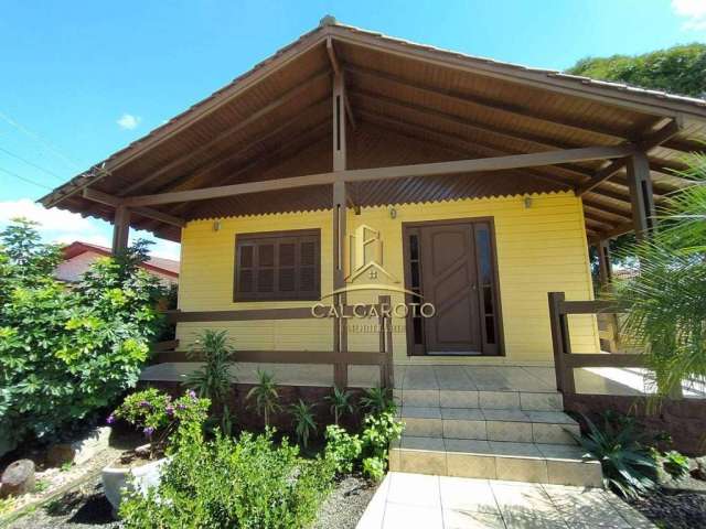 Casa com 3 dormitórios à venda, 172 m² por R$ 385.000,00 - Formosa - Alvorada/RS