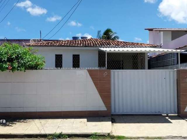 Casa com 3 quartos no bairro do cristo, próximo a principal ranieri mazilli, por apenas r$ 370.000,00!