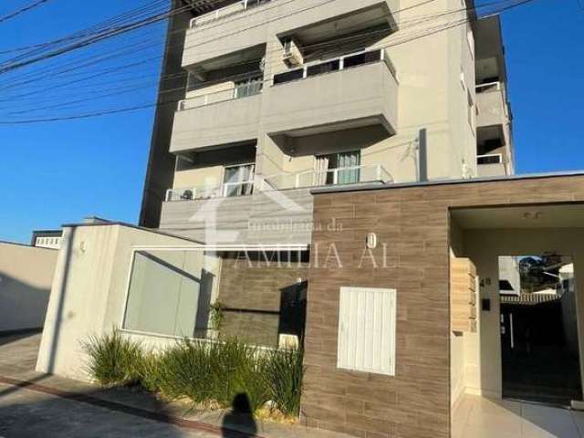 Apartamento com elevador no iririu