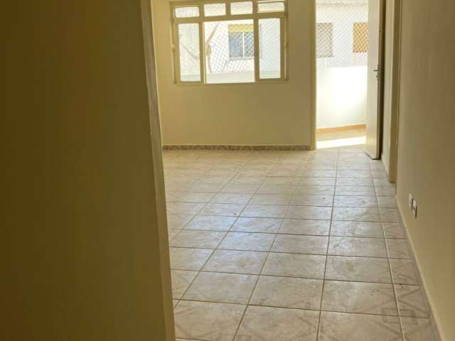 Apartamento Av. Casa Verde