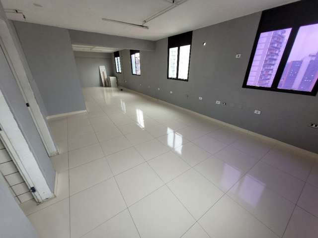 Sala comercial em santana