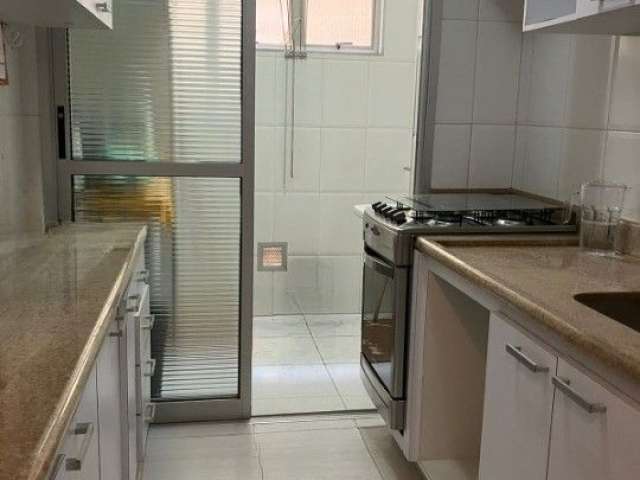 Apartamento com varanda em santana