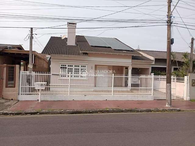 Casa com 3 quartos à venda na Lony B. Da Silva, 134, Caiu Do Céu, Osório, 133 m2 por R$ 848.000