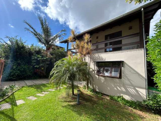 Casa com 3 quartos à venda na Servidão Costa do Moçambique, 358, São João do Rio Vermelho, Florianópolis, 180 m2 por R$ 904.000