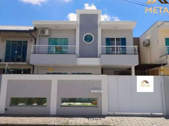 Casa com 3 quartos à venda no Centro, Navegantes , 106 m2 por R$ 695.000