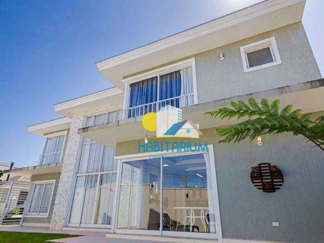 Casa em condominio 4 suítes, 2 vagas em Santa Felicidade