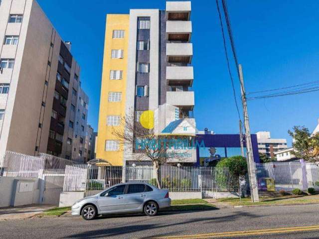 Apto 3 dorm 1 suíte, 2 vagas no Cabral. 122,64 m² de área útil