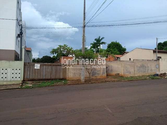 Terreno à venda 1200M², Centro, Jataizinho - PR