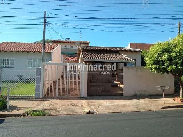 Casa à venda 4 Quartos, 5 Vagas, 160M², Hedy, Londrina - PR