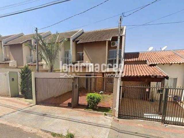 Casa à venda 3 Quartos, 1 Suite, 2 Vagas, 90M², Jardim São Paulo, Londrina - PR