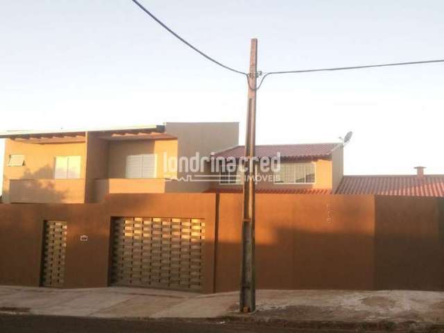 Casa à venda 4 Quartos, 2 Suites, 2 Vagas, 300M², Conjunto Habitacional Maria Cecília Serrano de Ol