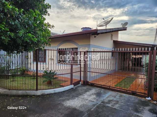 Casa à venda 3 Quartos, 1 Suite, 4 Vagas, 374M², Jardim Higienópolis, Londrina - PR