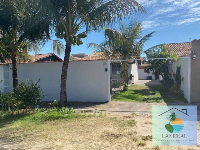 Linda Casa com Quintal em Condomínio - São Pedro da Aldeia