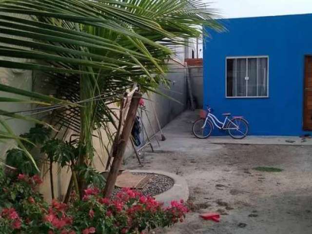 Casa com 2 Quartos em Florestinha - Cabo Frio