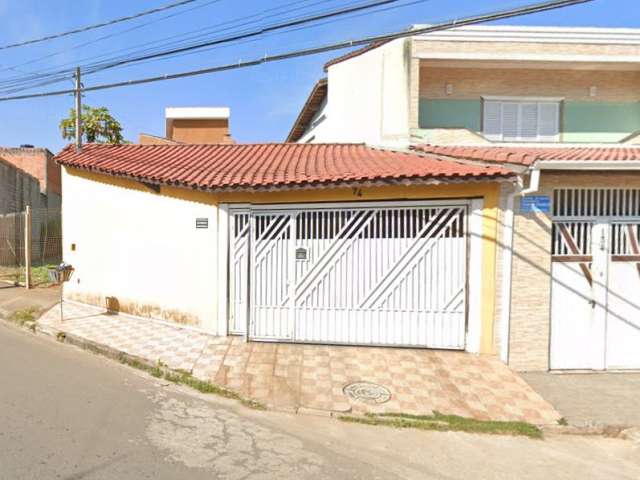 Linda Casa Horto do Ipê