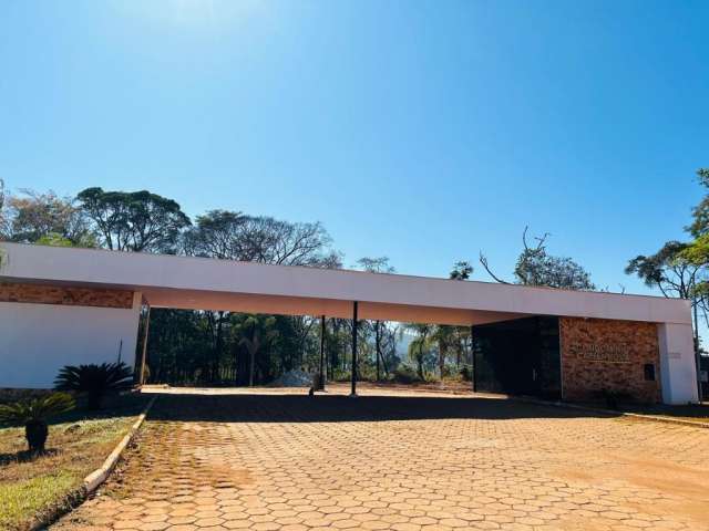 Chácara de 1000 M² em condomínio