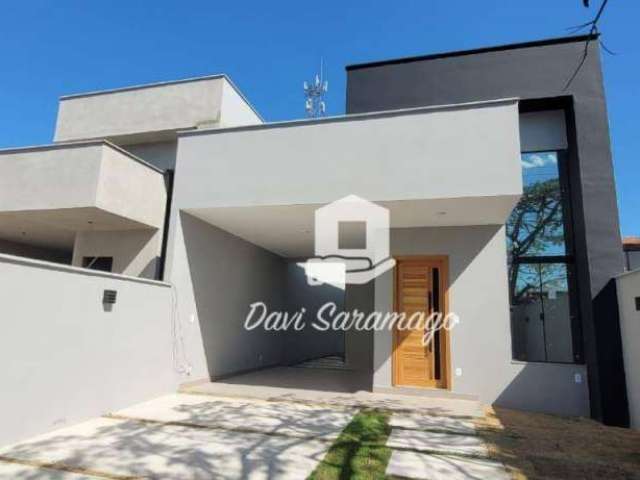 Casa com 3 dormitórios, uma suite  à venda, 115 m² por R$ 590.000 - Itaipuaçu - Maricá/RJ