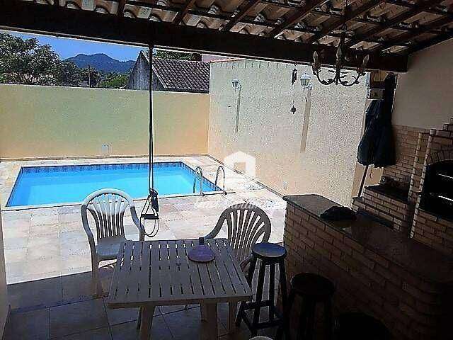 Casa com 3 quartos à venda, 164 m² por R$ 790.000 - Itaipu - Niterói/RJ