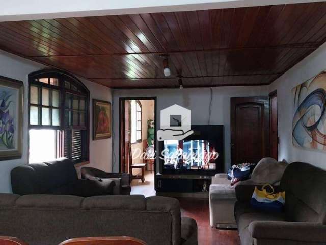 Casa à Venda em São Francisco Com Vista Panorâmica