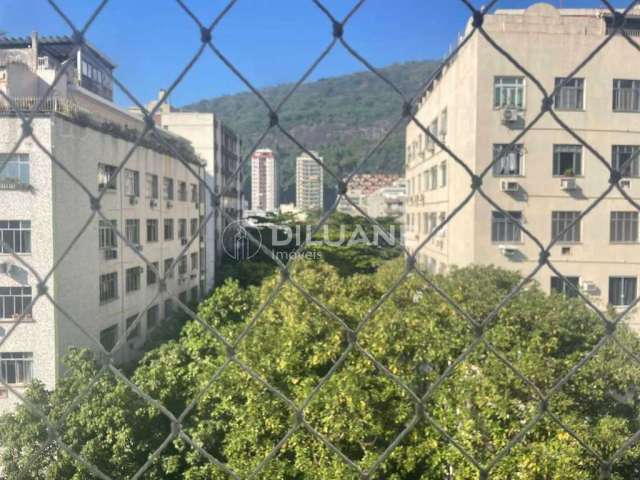 Kitnet / Stúdio à venda na Rua Voluntários da Pátria, Botafogo, Rio de Janeiro, 28 m2 por R$ 290.000