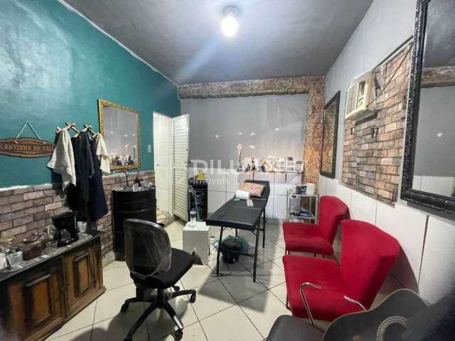 Casa com 2 quartos à venda na Rua Aimoré, Penha, Rio de Janeiro, 120 m2 por R$ 310.000