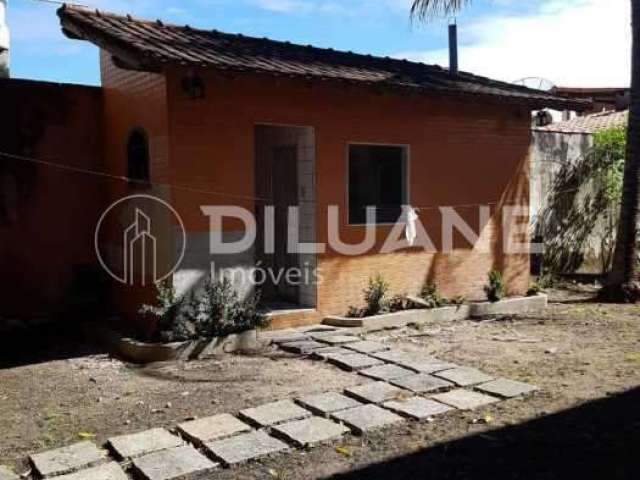 Casa com 3 quartos à venda na Rua Maria Soares da Silva, Centro, Itaguaí, 720 m2 por R$ 1.000.000