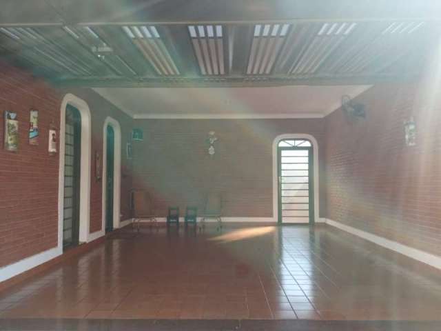 Casa com 4 quartos à venda no Jardim Castelo Branco, Ribeirão Preto  por R$ 443.000