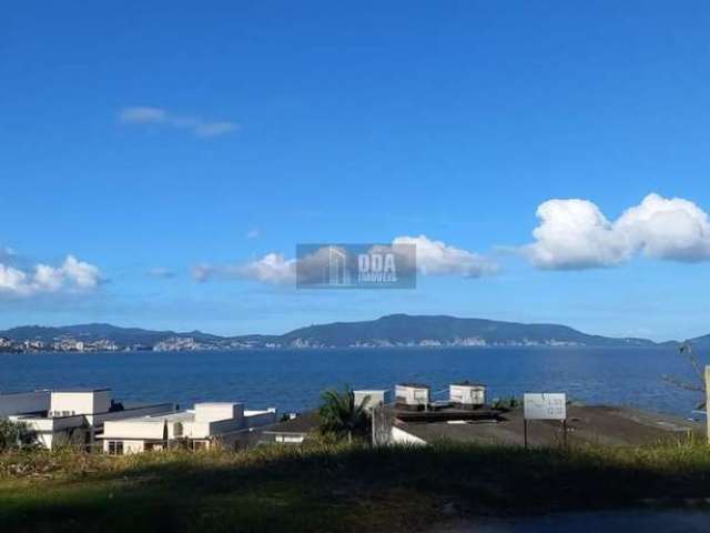 Lindo terreno no Mirante dos Açores, Ponta de Baixo,São José.