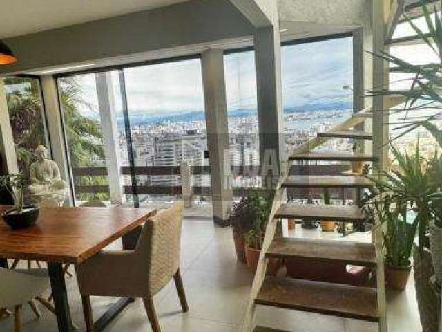 Casa a Venda em Florianópolis bairro Centro