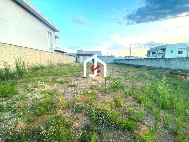 Terreno em condomínio fechado à venda na Avenida Carlos Pedroso da Silveira, Residencial Ouroville, Taubaté por R$ 500.000