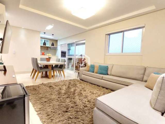 Apartamento com 3 quartos à venda na Avenida Garcilio da Costa Ferreira, Barranco, Taubaté por R$ 620.000