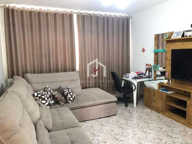 Casa com 3 quartos à venda na Rua Jorge Secco, Jardim Alice, Taubaté por R$ 473.000