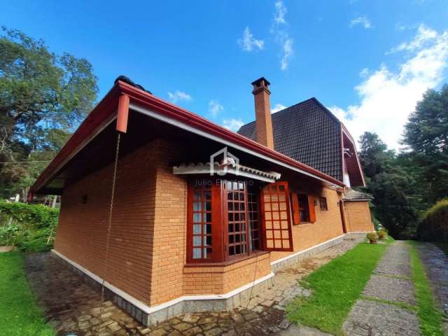 Casa com 4 quartos à venda no Jardim Manancial, Campos do Jordão  por R$ 1.000.000