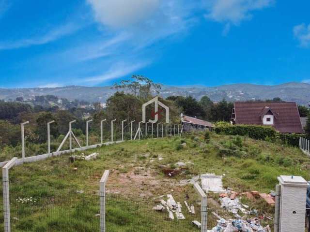 Terreno à venda no Alto do Capivari, Campos do Jordão  por R$ 660.000