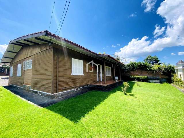 Casa com 3 quartos à venda no Capivari, Campos do Jordão  por R$ 1.000.000