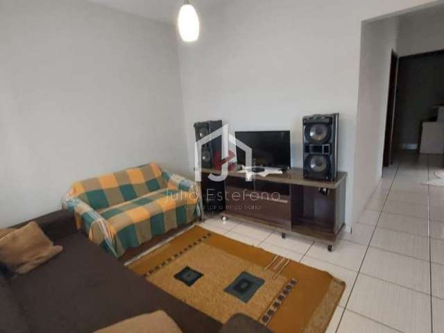 Casa com 3 quartos à venda na Rua Araçá, Jardim Eloyna, Pindamonhangaba por R$ 350.000