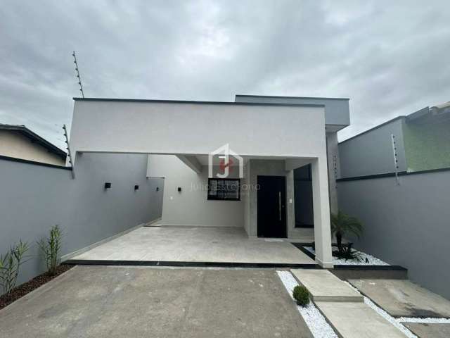 Casa com 3 quartos à venda na Rua José Samahá, Parque das Palmeiras, Pindamonhangaba por R$ 550.000