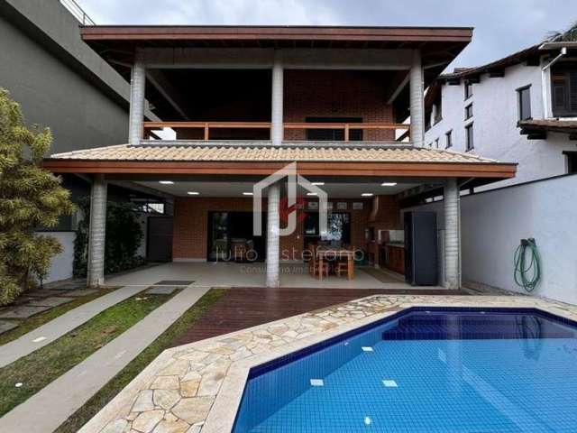 Casa em condomínio fechado com 4 quartos à venda na Praia da Lagoinha, Ubatuba  por R$ 3.995.000