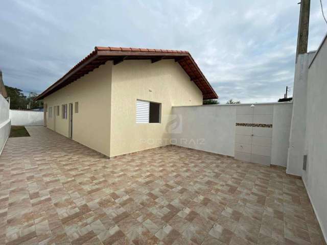 Casa com 2 dormitórios à venda, 55 m² por R$ 250.000,00 - Nova Itanhaém - Interior - Itanhaém/SP