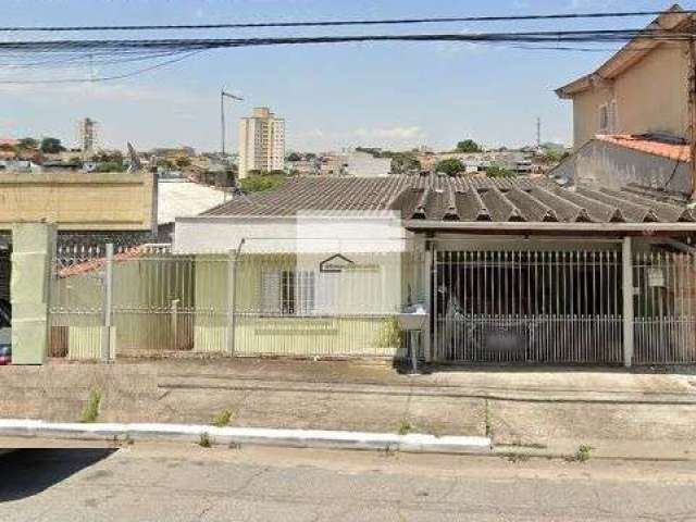 Casa antiga em um terreno de 250 m², próximo ao centro do Jd Nordeste 600 mil