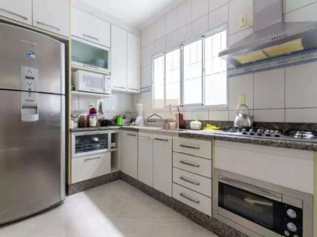 Sobrado 220m² com 3 Quartos e 3 banheiros 5 vagas  por R$ 1.040.000