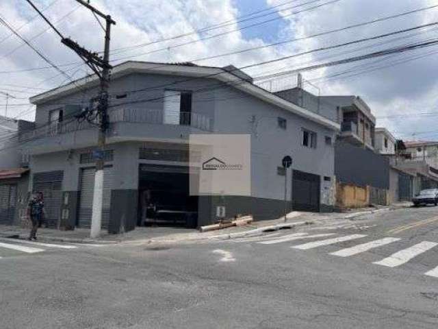 Casa assobradada com 2 dormitórios vila Salete 3.500