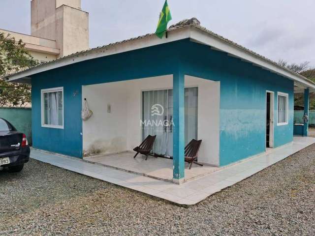 Casa no bairro São Cristóvão única no terreno