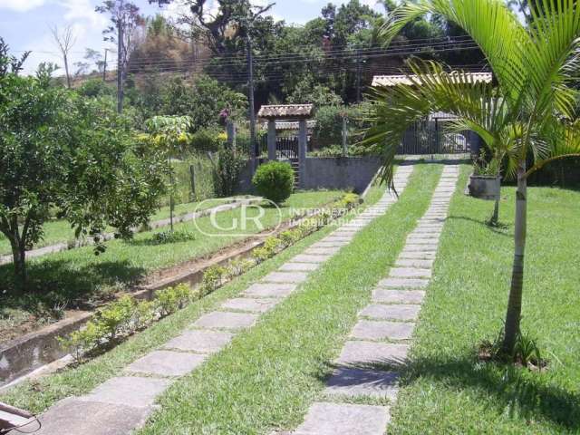 Chácara com terreno plano em Valença