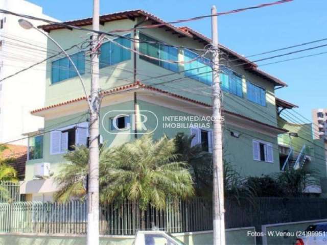 Casa com 5 quartos à venda no Centro, Barra do Piraí , 300 m2 por R$ 1.900.000