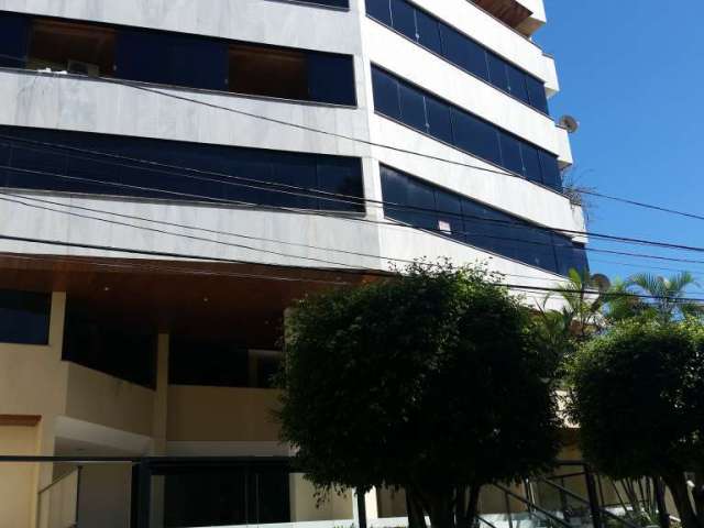 Apartamento com 4 quartos à venda no Jardim Amália, Volta Redonda , 243 m2 por R$ 900.000