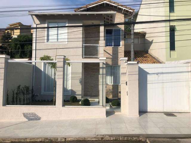 Casa com 4 quartos à venda no Jardim Belvedere, Volta Redonda  por R$ 1.165.000