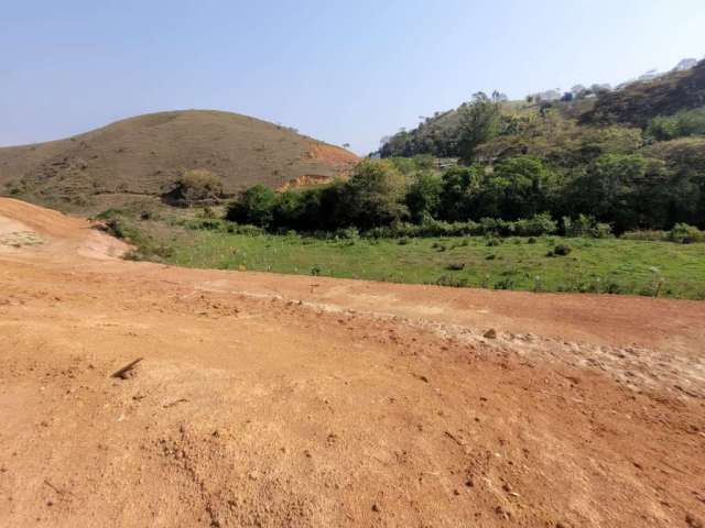 Terreno à venda no Santa Rita do Zarur, Volta Redonda  por R$ 150.000