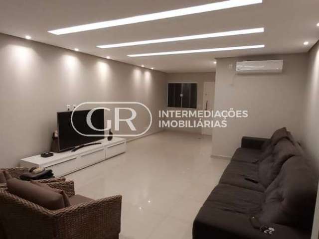 Casa com 3 quartos à venda no Aero Clube, Volta Redonda  por R$ 750.000